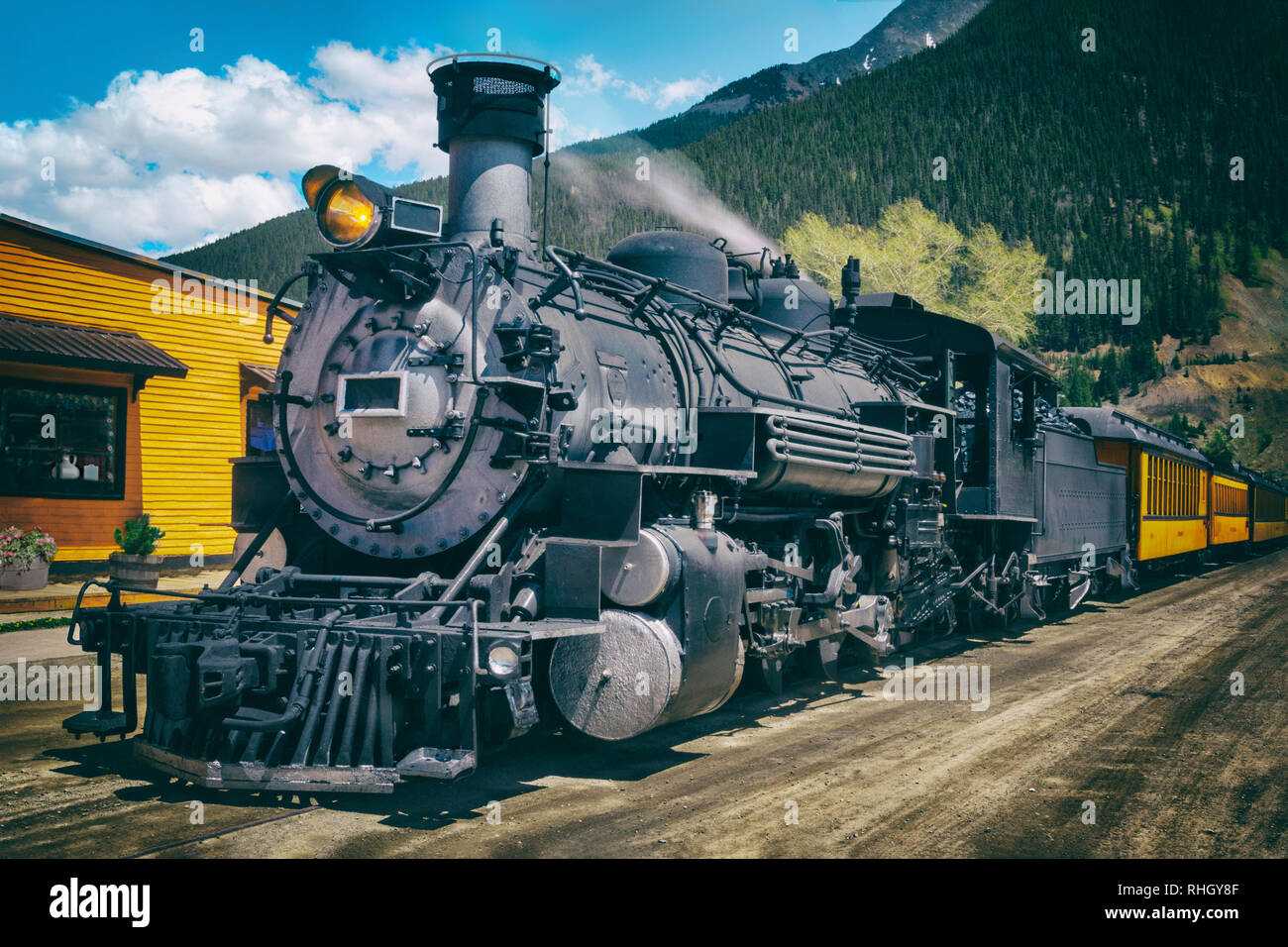 Steam powered train Stock Photo - Alamy