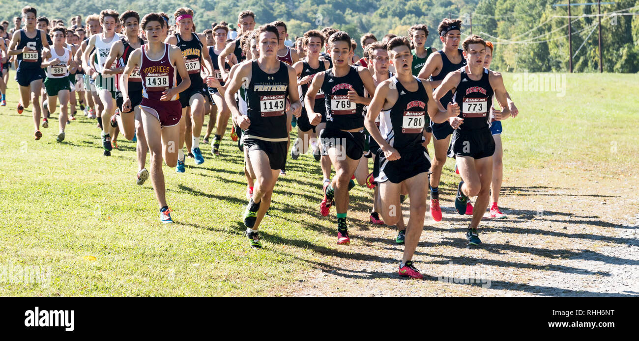 High school athletics and boys and 2017 hires stock photography and images Alamy
