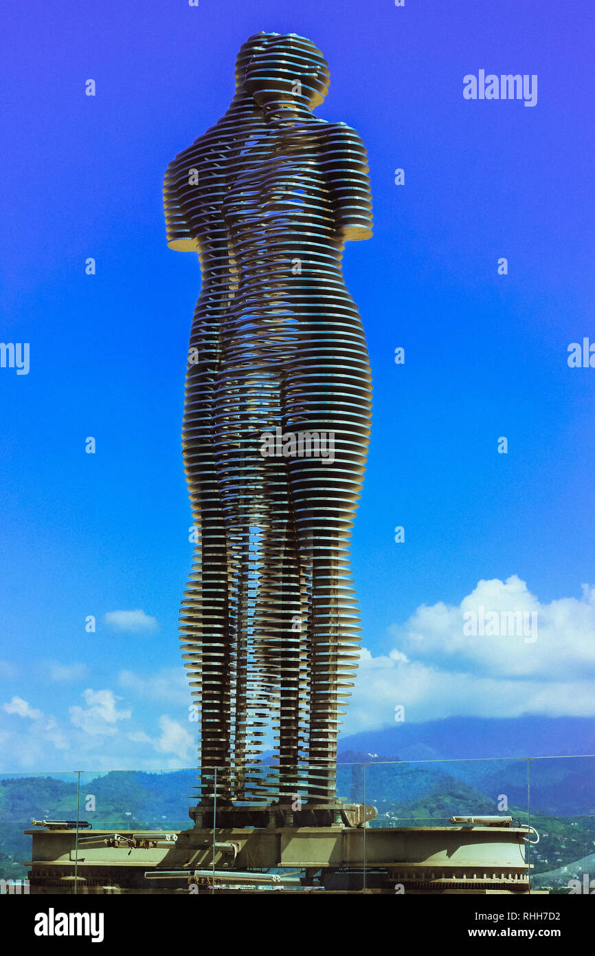 Statue of Nino and Ali at daytime on the sky background. at august of 2018 year