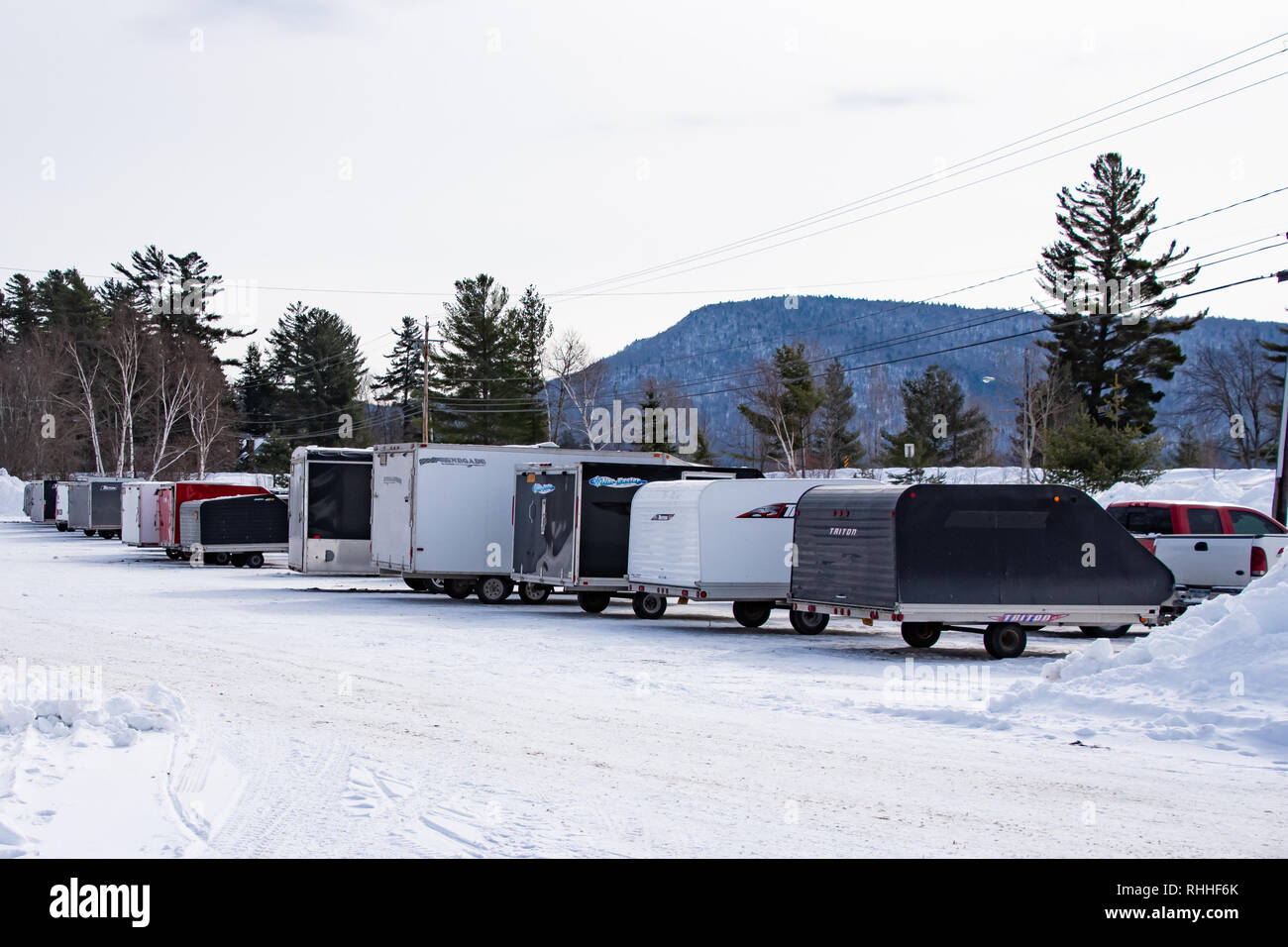Snowmobile trailers hires stock photography and images Alamy