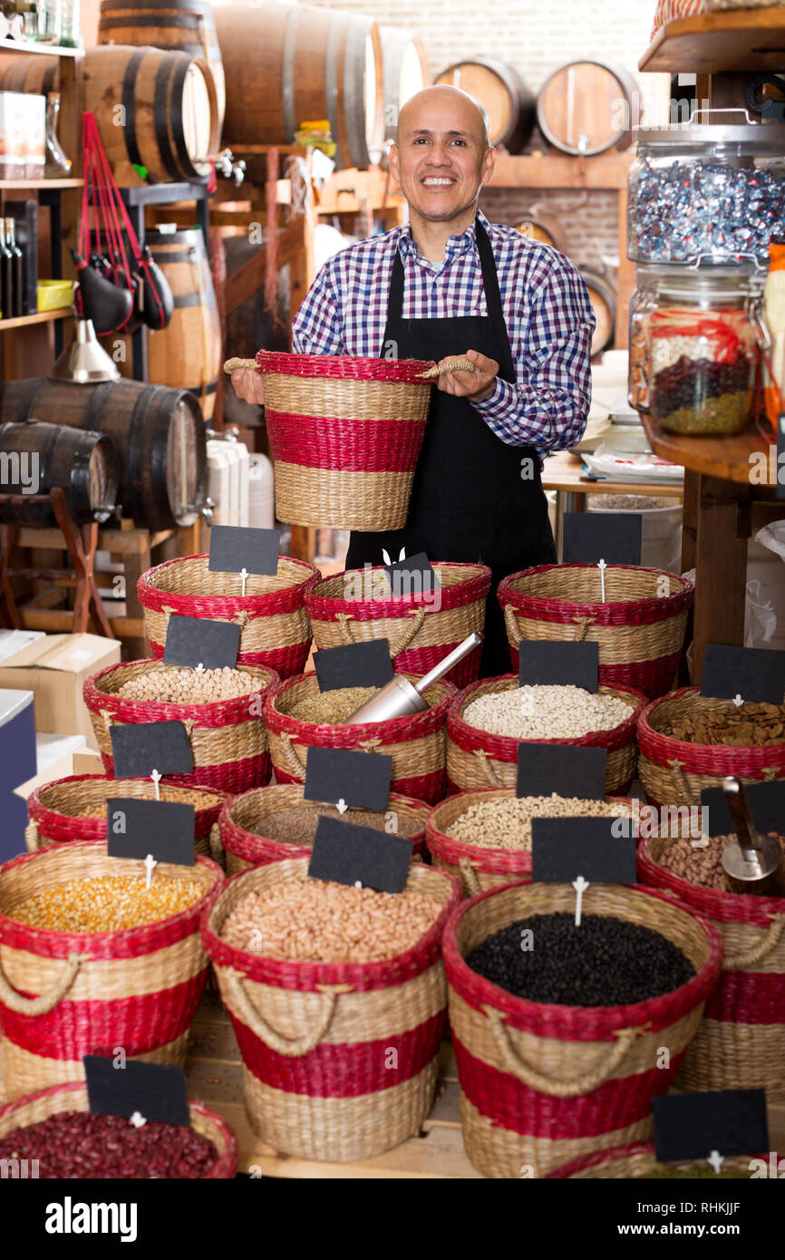 How To Put Text Behind Part Of An Image In Photoshop