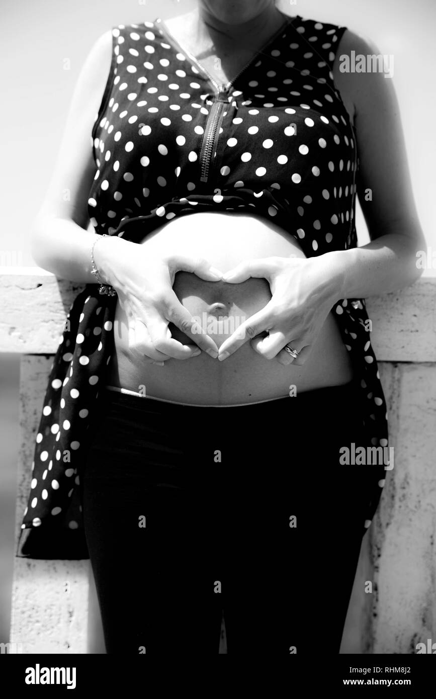 Woman belly button hires stock photography and images Alamy
