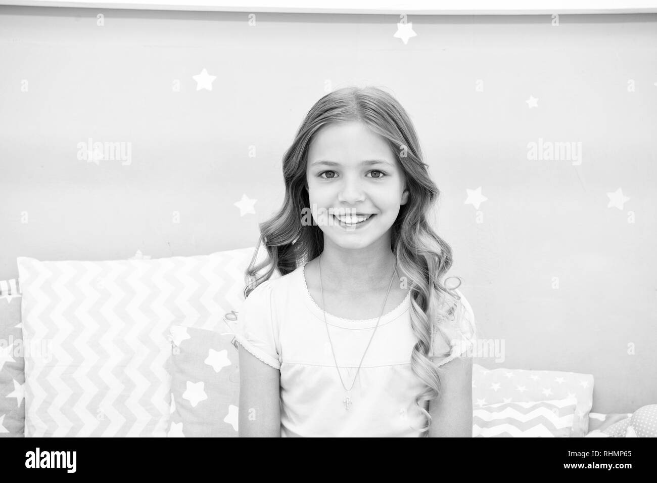 Child Perfect Curly Hairstyle Looks Cute She Use Conditioner Or