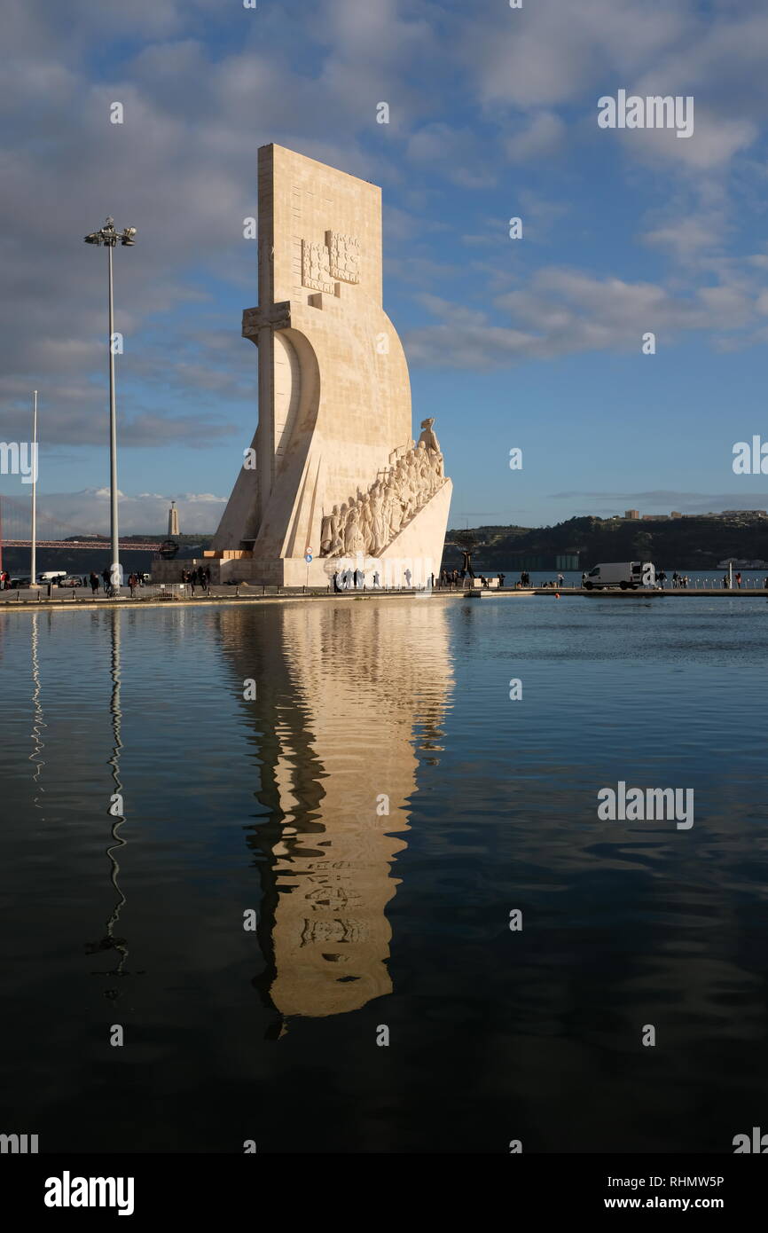 MONUMENT OF THE DISCOVERIES STATUE PADRAO DOS DESCOBRIMENTOS JOSE ANGELO COTTINELLI TELMO - LISBON Stock Photo