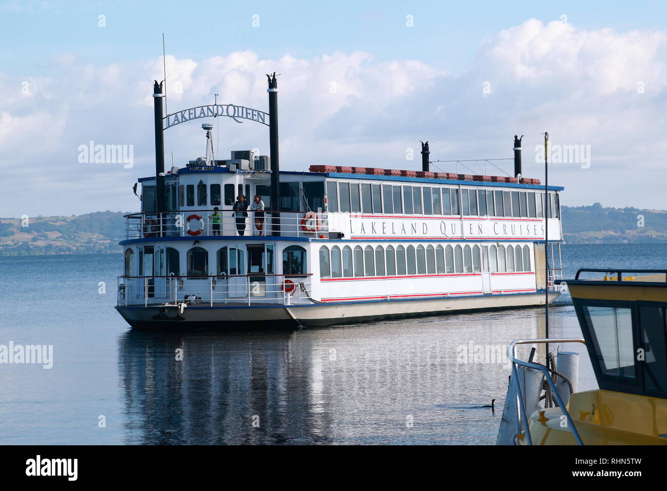 The Lakeland Queen offers dining cruises on Lake Rotorua, New Zealand