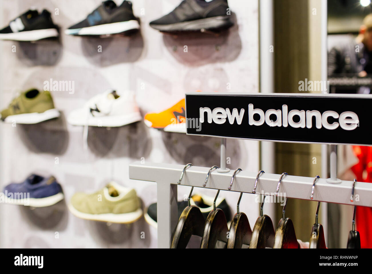 outlet new balance madrid