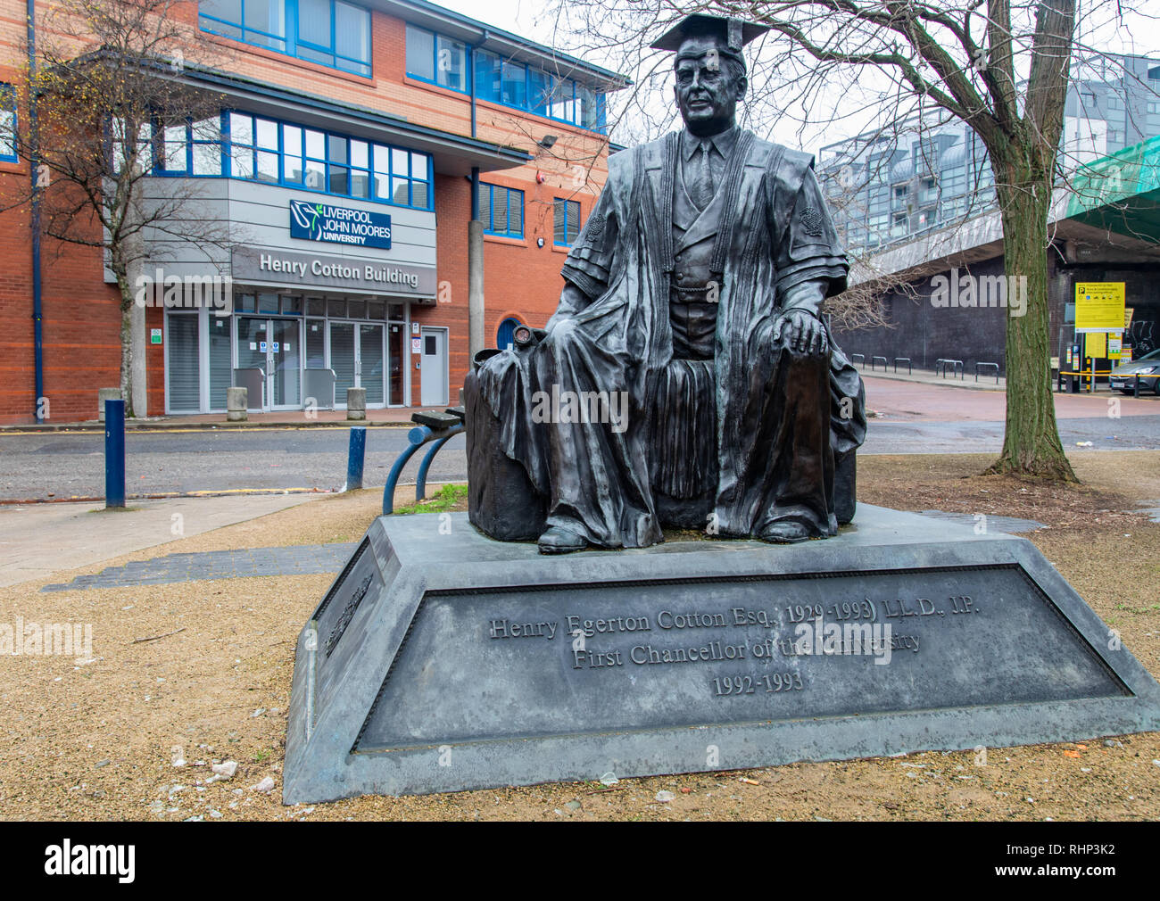 Statue of the first chancellor of Liverpool John Moores University Henry Cotton outside the Henry Cotton Building Liverpool January 2019 Stock Photo