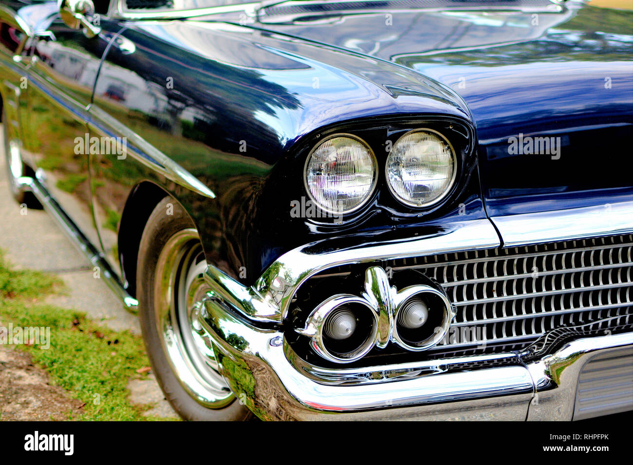 Closeup view of head lights of a 1958 classic chevrolet Stock Photo - Alamy