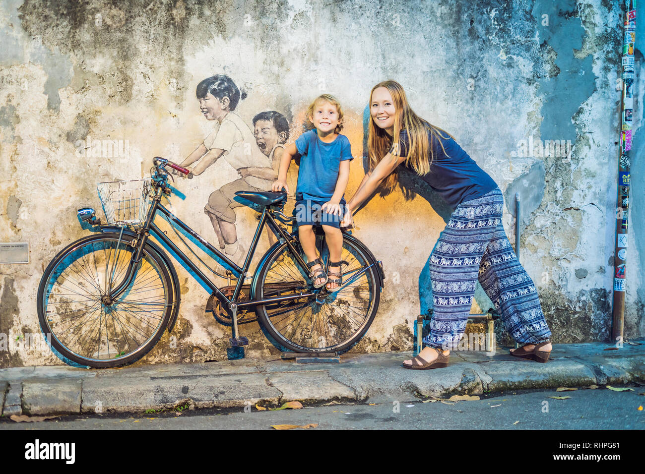 Georgetown Penang Malaysia April 20 2018 Mother And Son On A Bicycle Public Street Art Name Children On A Bicycle Painted 3d On The Wall That S Stock Photo Alamy