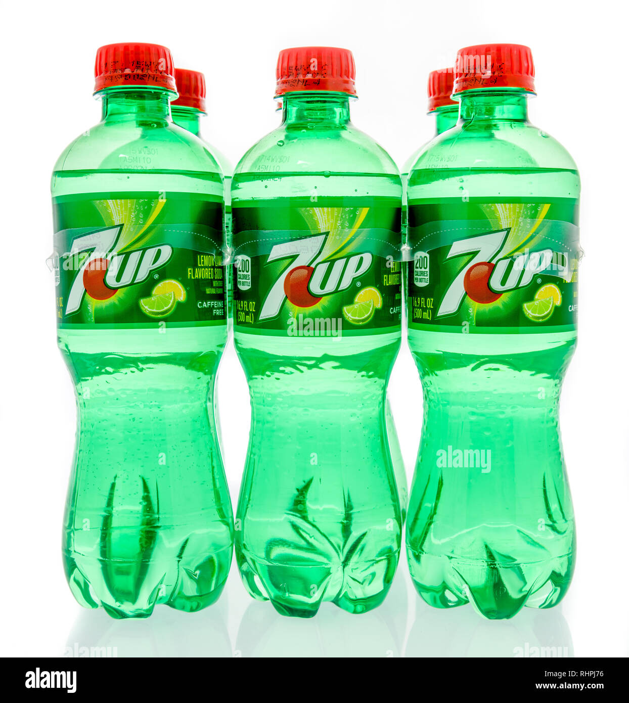 Winneconne, WI - 3 February 2019: A six pack of 7-up soda on an isolated background Stock Photo