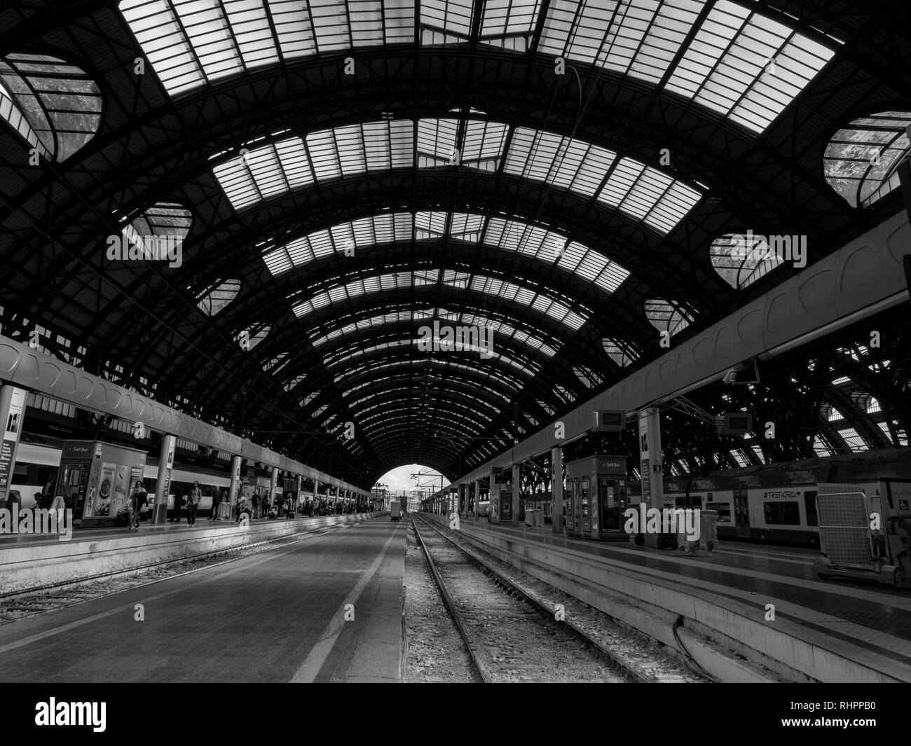 Milan Central Railway Station, Milan, Lombardy, Italy Stock Photo Alamy
