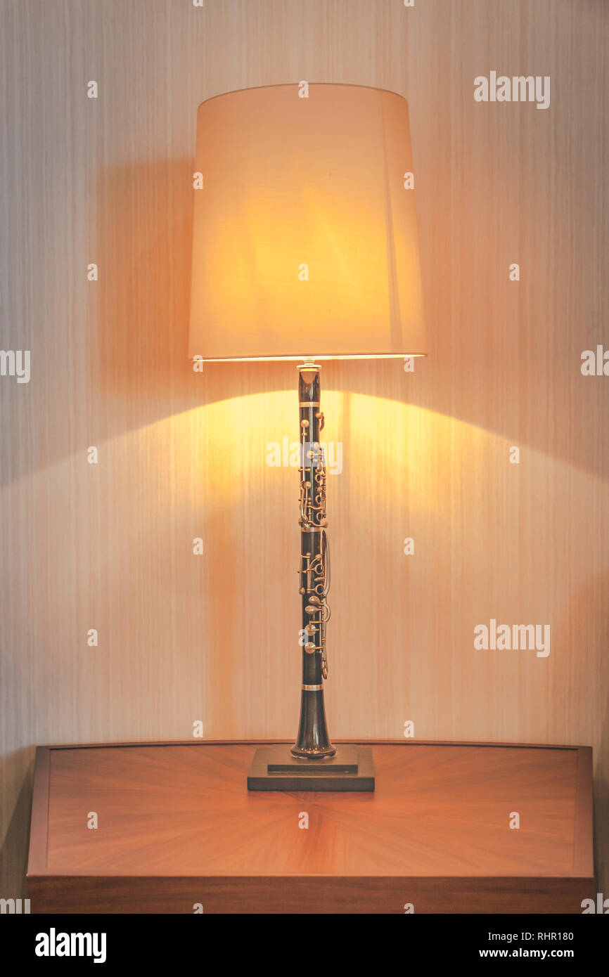 arcadia floor lamp