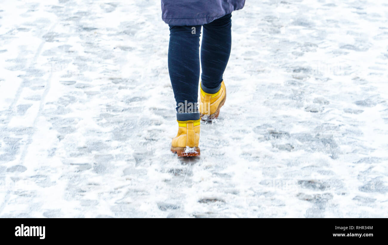 Icy Soil High Resolution Stock Photography and Images Alamy