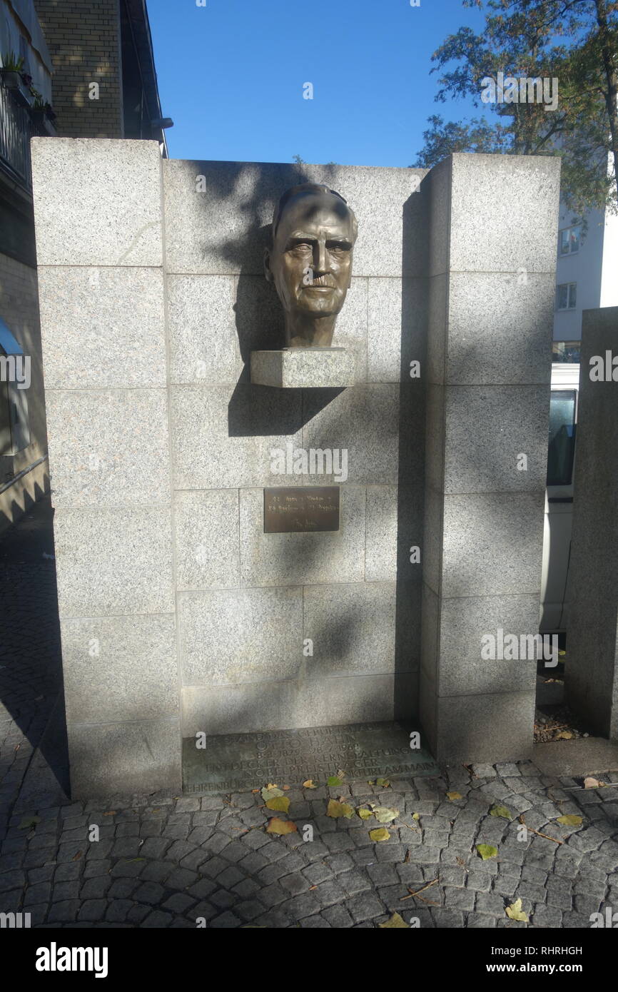 The bust of German Chemist Otto Hahn sits on a pedestal outside Kleinmarkthalle in Frankfurt am Main. Stock Photo
