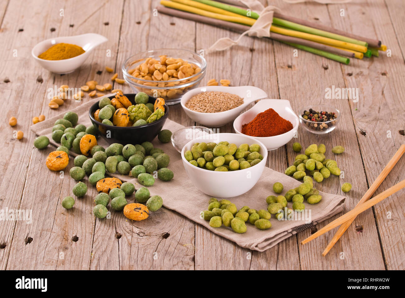 Wasabi coated peanuts Stock Photo Alamy