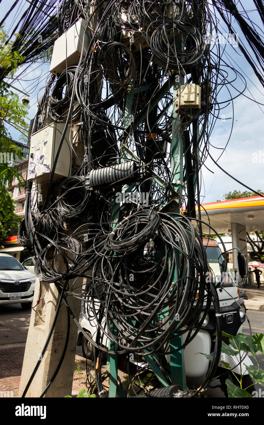 Phnom penh electricity hires stock photography and images Alamy