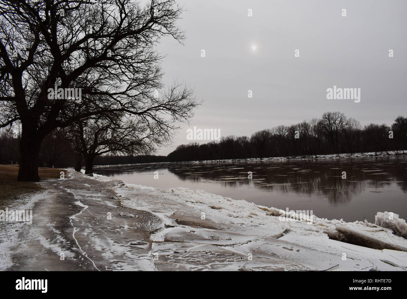 Ice chunks floating down the Wabash River in Terre Haute, Indiana during the polar vortex. January 2019 Stock Photo