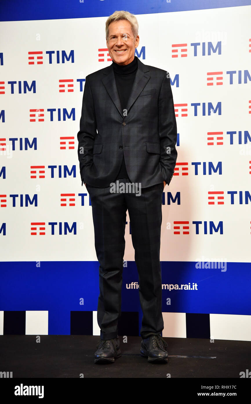 Gian Mattia D'Alberto / lapresse 04-02-2019 Sanremo IM Spettacolo 69mo Festival della canzone italiana Conferenza stampa organizzazione nella foto: Claudio Baglioni Gian Mattia D'Alberto / lapresse 2019-02-04 Sanremo IM 69th Italian song festival Organization press conference in the photo: Claudio Baglioni Stock Photo