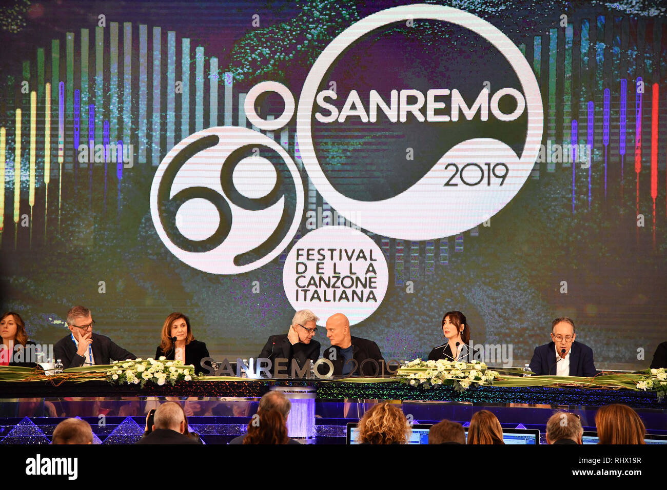 Gian Mattia D'Alberto / lapresse 04-02-2019 Sanremo IM Spettacolo 69mo Festival della canzone italiana Conferenza stampa organizzazione nella foto: Virginia Raffaele, Claudio Baglioni, Teresa de Sanctis, Claudio Bisio Gian Mattia D'Alberto / lapresse 2019-02-04 Sanremo IM 69th Italian song festival Organization press conference in the photo: Virginia Raffaele, Claudio Baglioni, Teresa de Sanctis, Claudio Bisio Stock Photo