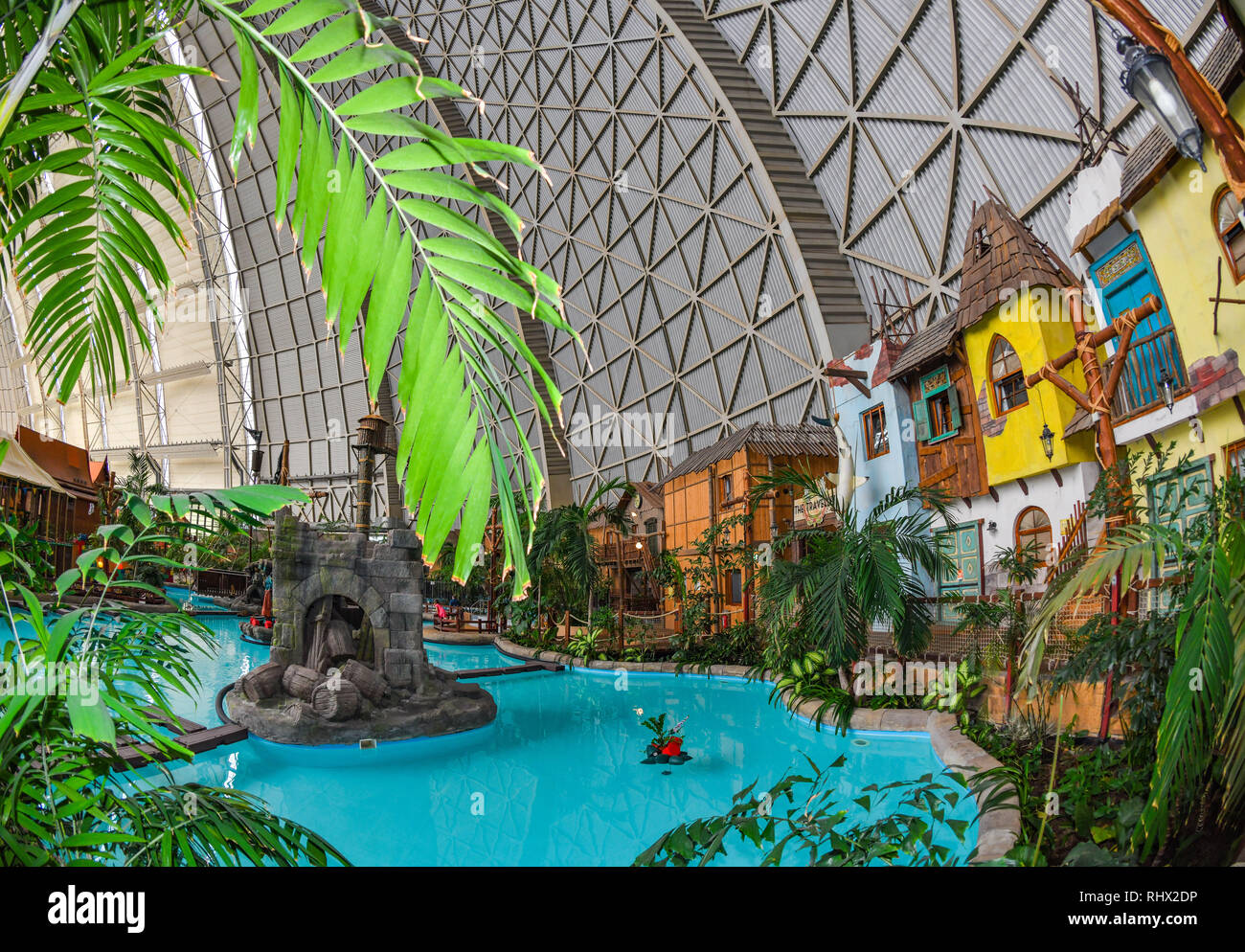 01 February 2019, Brandenburg, Krausnick: View into the tropical theme park of Tropical Islands. In 2018, around 1.2 million people visited the amusement park. Since 2004 it has been located in the former Cargolifter shipyard hall, which is considered the largest self-supporting hall in the world. Most of the visitors come from Germany, Poland, the Czech Republic, Denmark and the Netherlands. Tropical Island employs about 640 people. In addition, there are another 100 external employees. ATTENTION: For editorial use only in connection with reporting on Tropical Islands. Release exclusively for Stock Photo