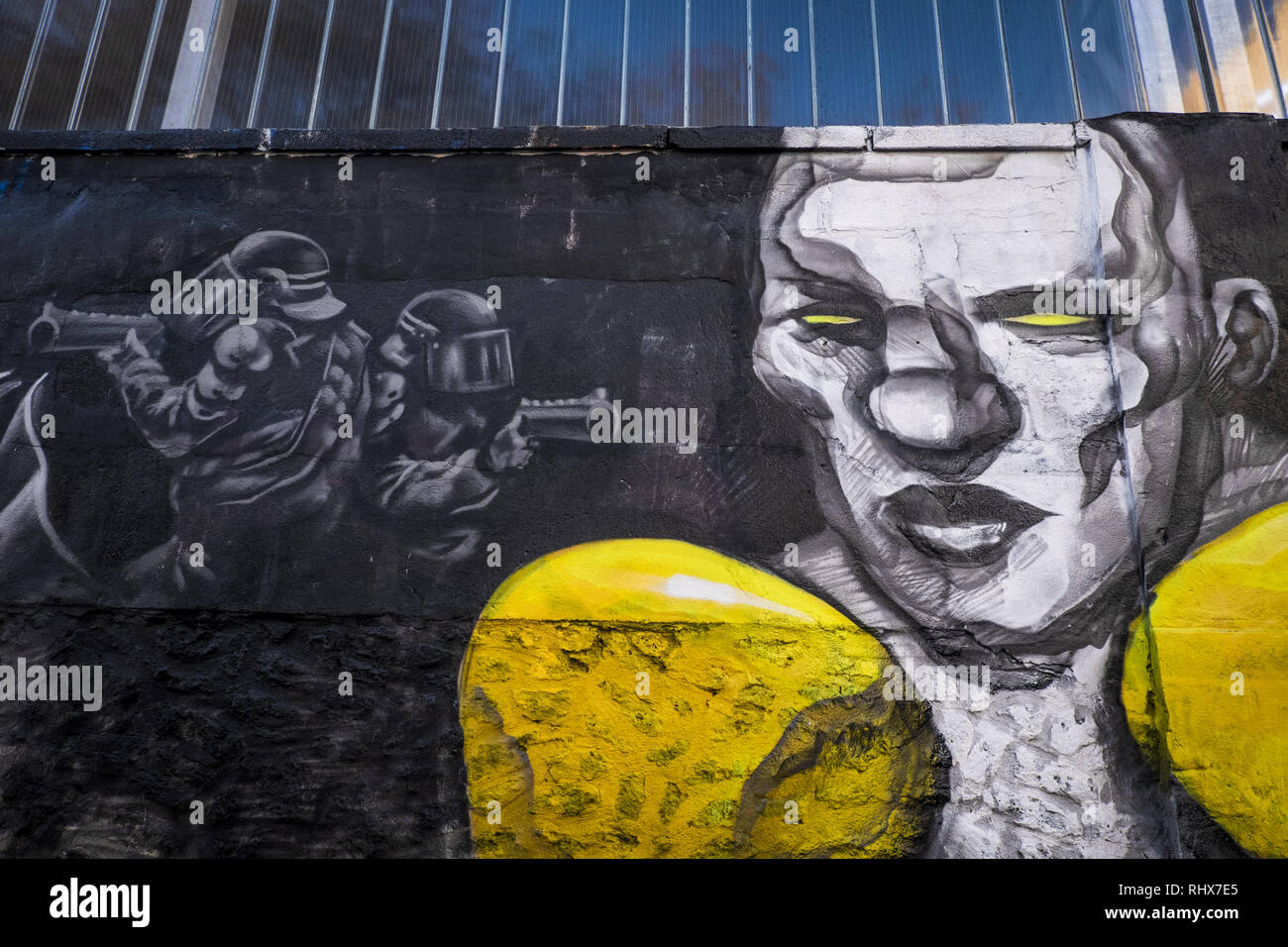 Paris, Ile de France, France. 3rd Feb, 2019. Grafitti representing a scene that happened during the Yellow Vests protest since the movement started on 17th November 2018. 20 artists from the Black Lines movement directed a 300 meter fresco on a wall of rue d'Aubervilliers in the 19th district (arrondissement) of Paris, on the theme of the Yellow Vests movement. Credit: Thierry Le Fouille/SOPA Images/ZUMA Wire/Alamy Live News Stock Photo