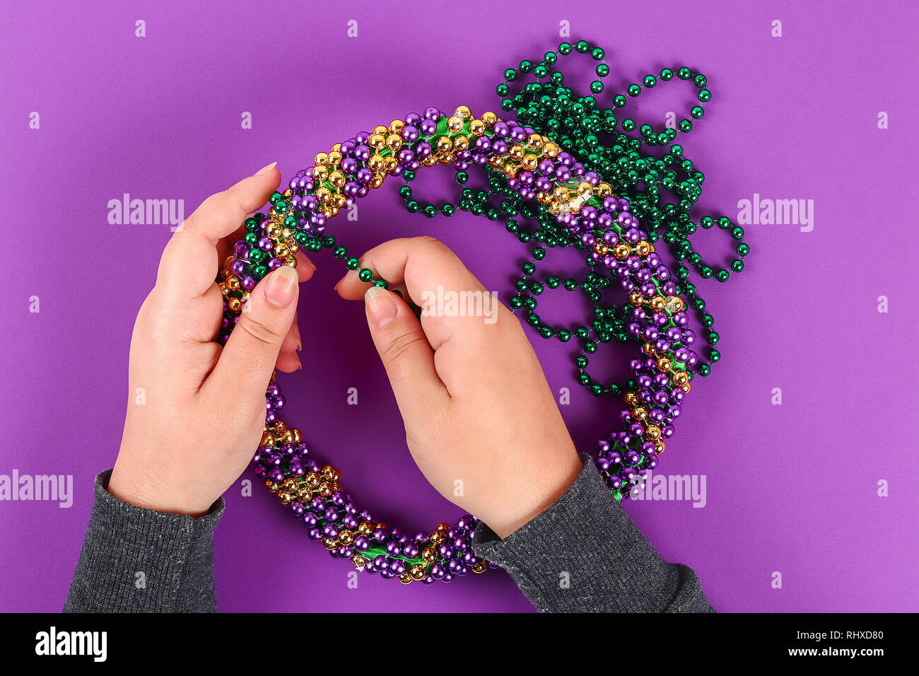 Diy Wreath Mardi Gras Fat Tuesday Purple Background Gift Idea