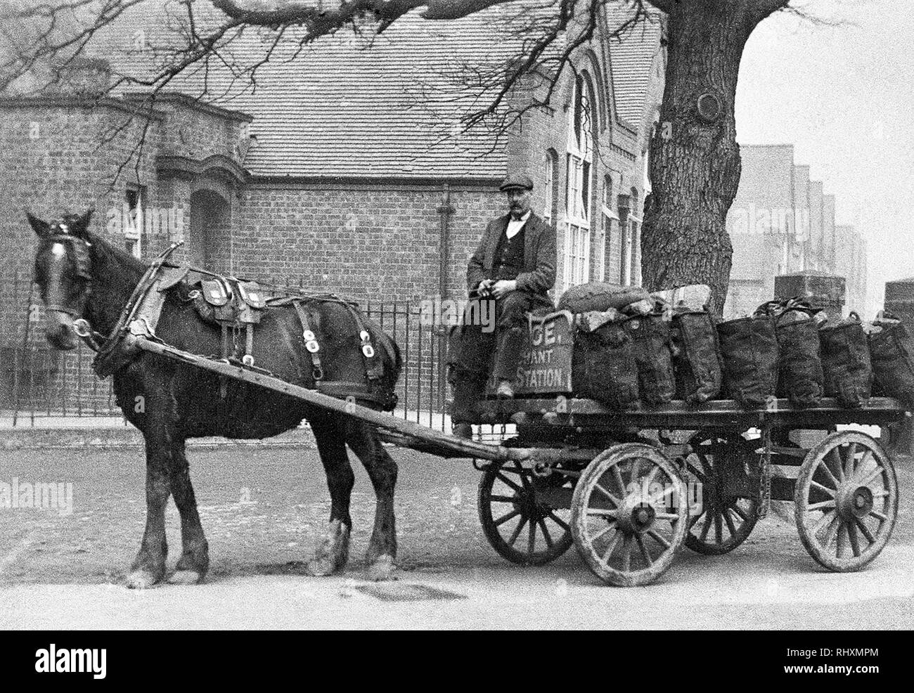 Coalman delivery coal Stock Photo