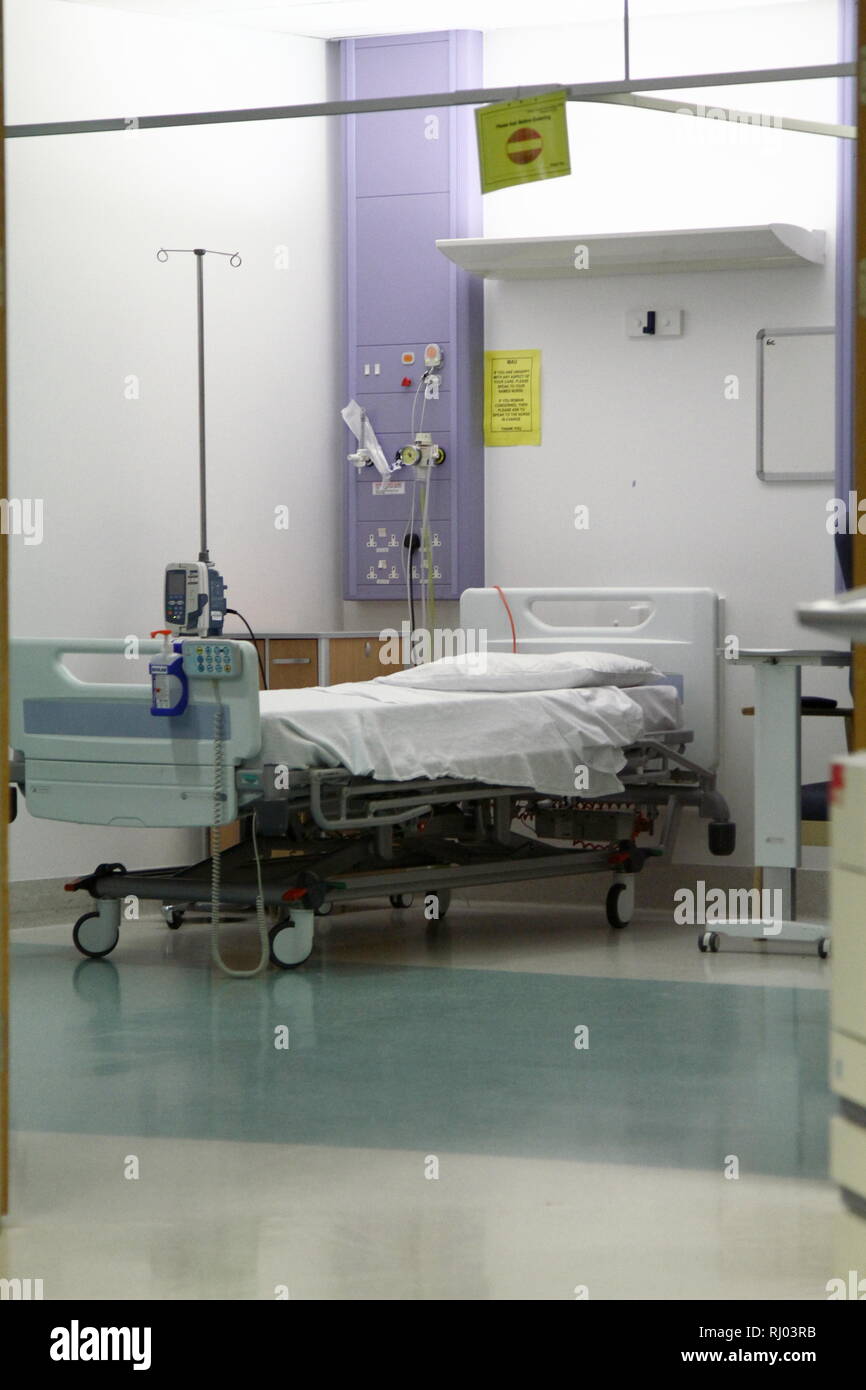 Care for the elderly. NHS. National Health Service in the United