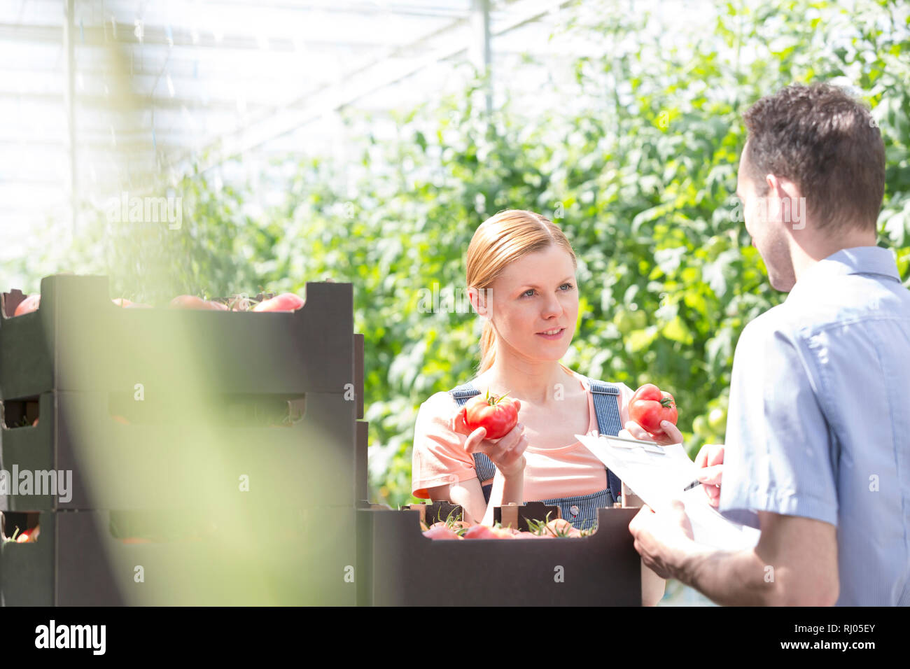 Woman supervisor horizontal hi-res stock photography and images - Alamy