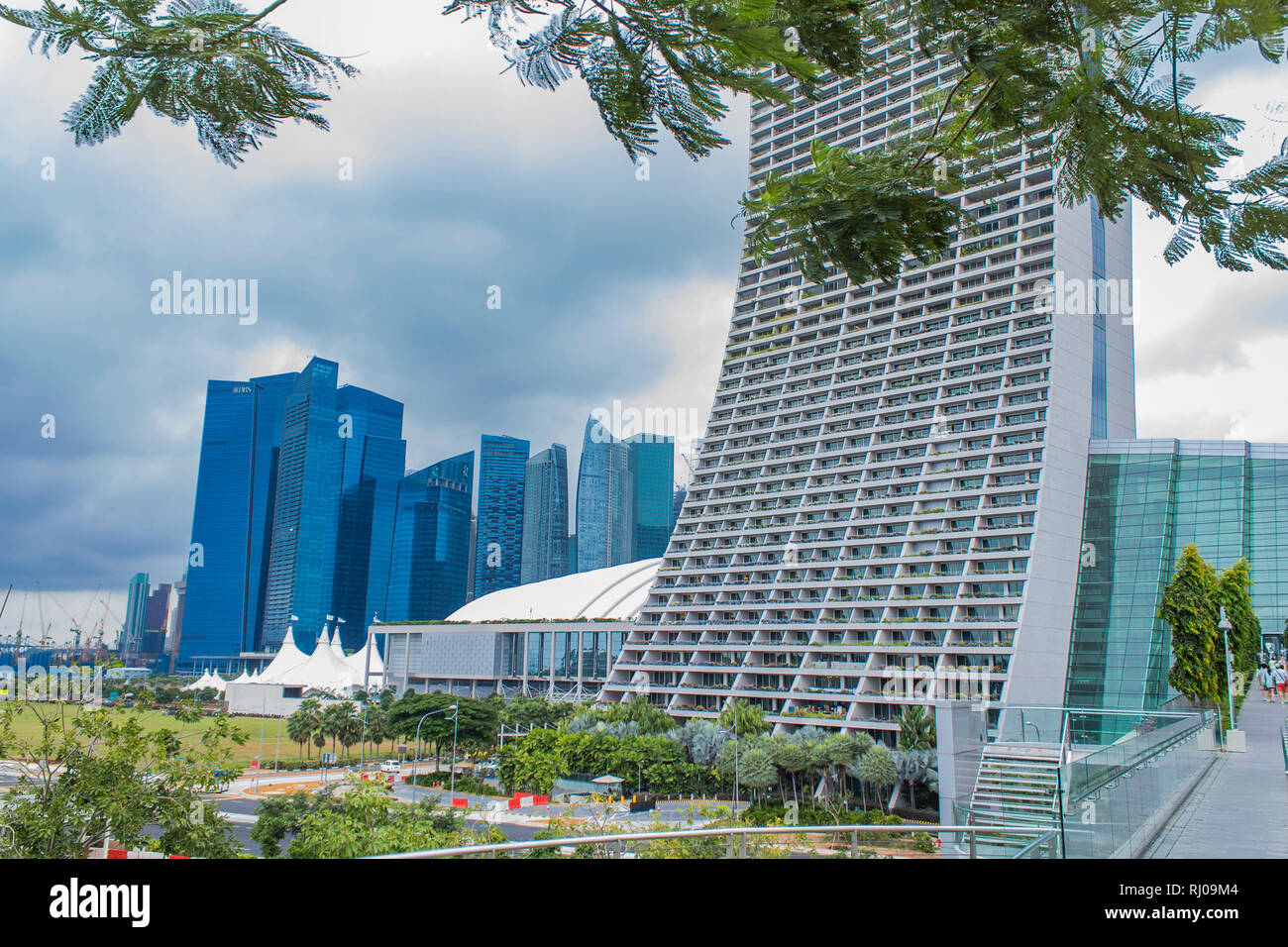 singapore-august-6-2014-view-at-marina-bay-sands-hotel-in-singapore
