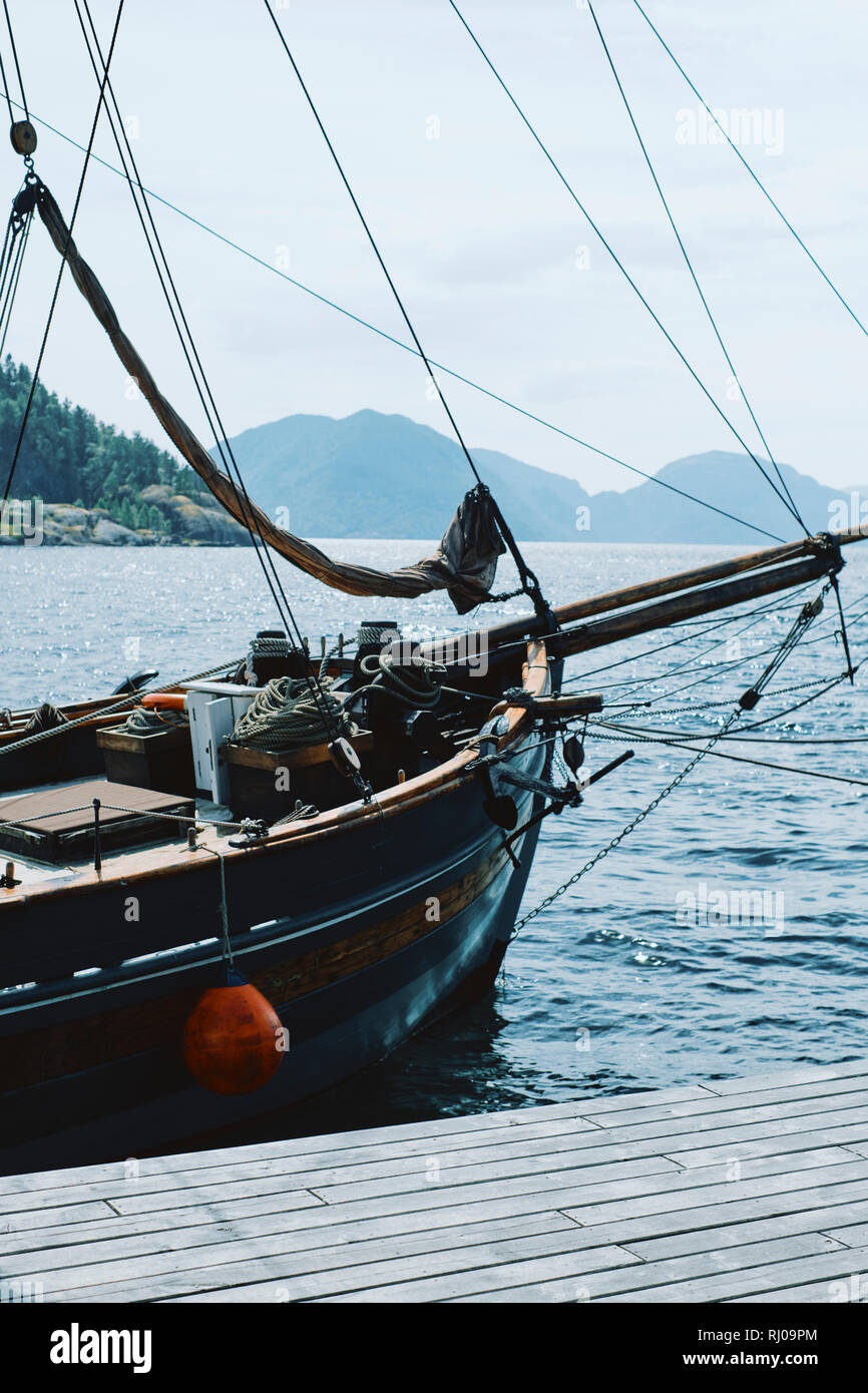 Brodrene af sand hires stock photography and images Alamy