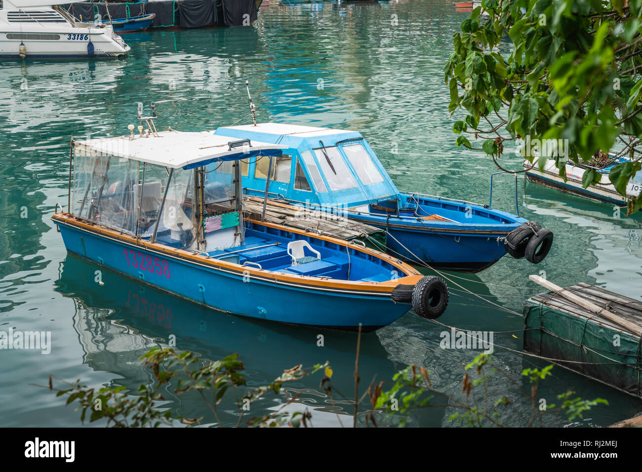 The fishing village of Lei Yu Mun in Kowloon, Hong Kong, China, Asia. Stock Photo