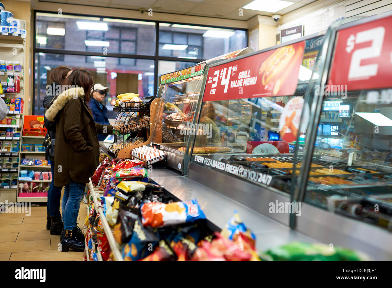 NEW YORK - CIRCA MARCH 2016: inside of 7-Eleven shop. 7-Eleven (7-11) is an  international chain of convenience stores, headquartered in the American c  Stock Photo - Alamy