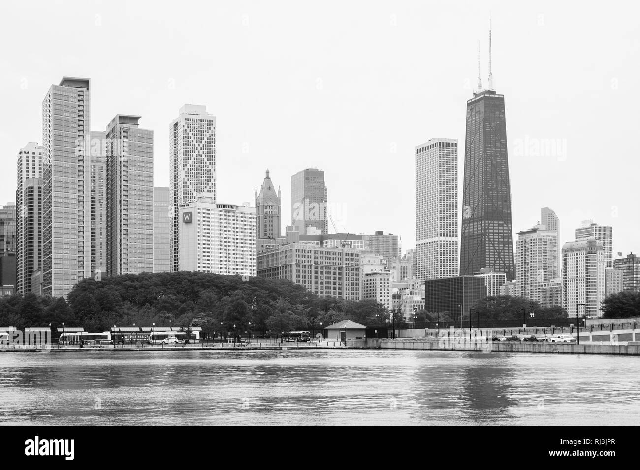 Chicago skyline from navy pier Black and White Stock Photos & Images ...
