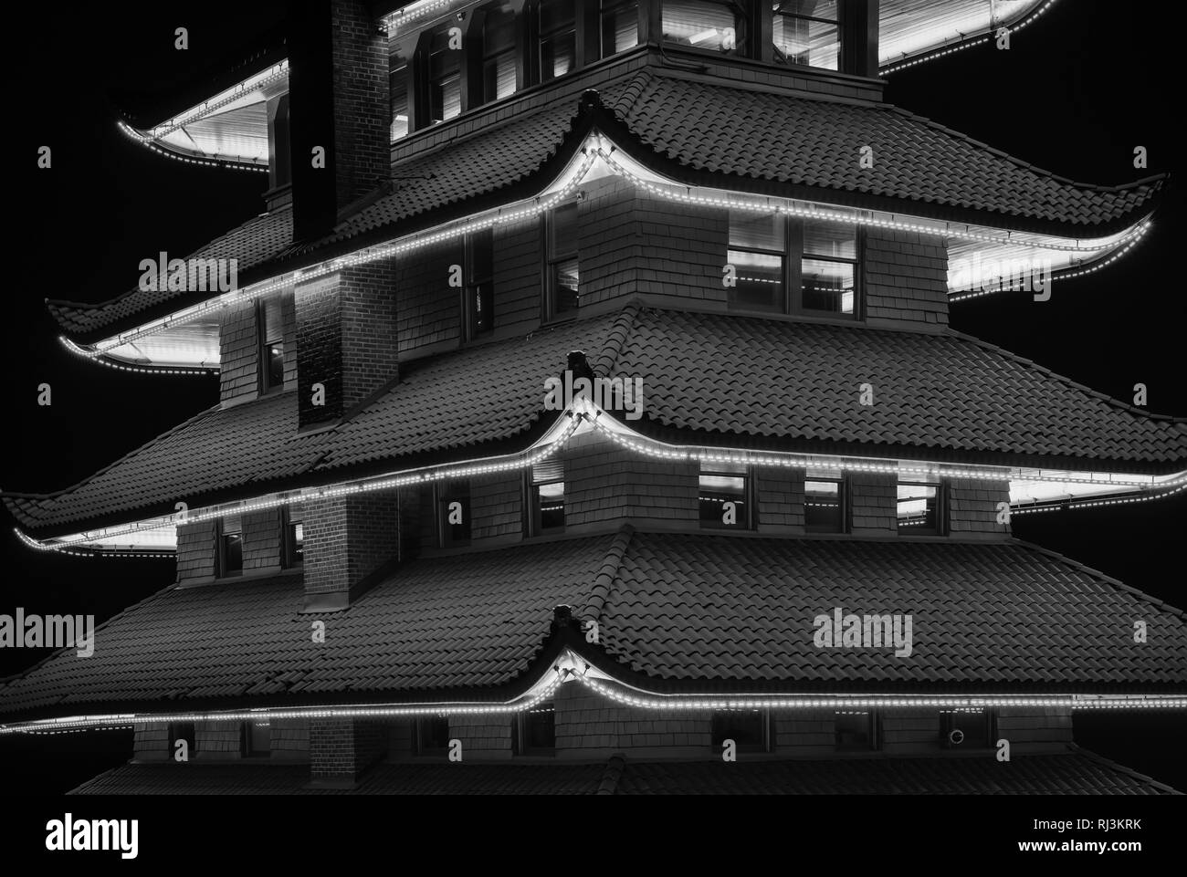 Pagoda roof detail Black and White Stock Photos & Images - Alamy