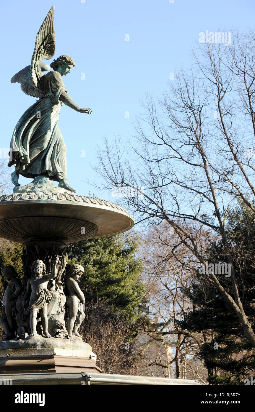 New York City, Manhattan, Central Park, Angel of the Waters Fountain,  Bethesda Terrace