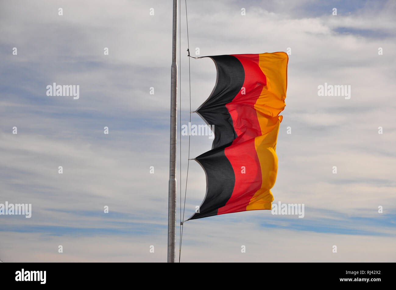 Deutschlandfahne, Mast, Sturm, flattern, Stock Photo