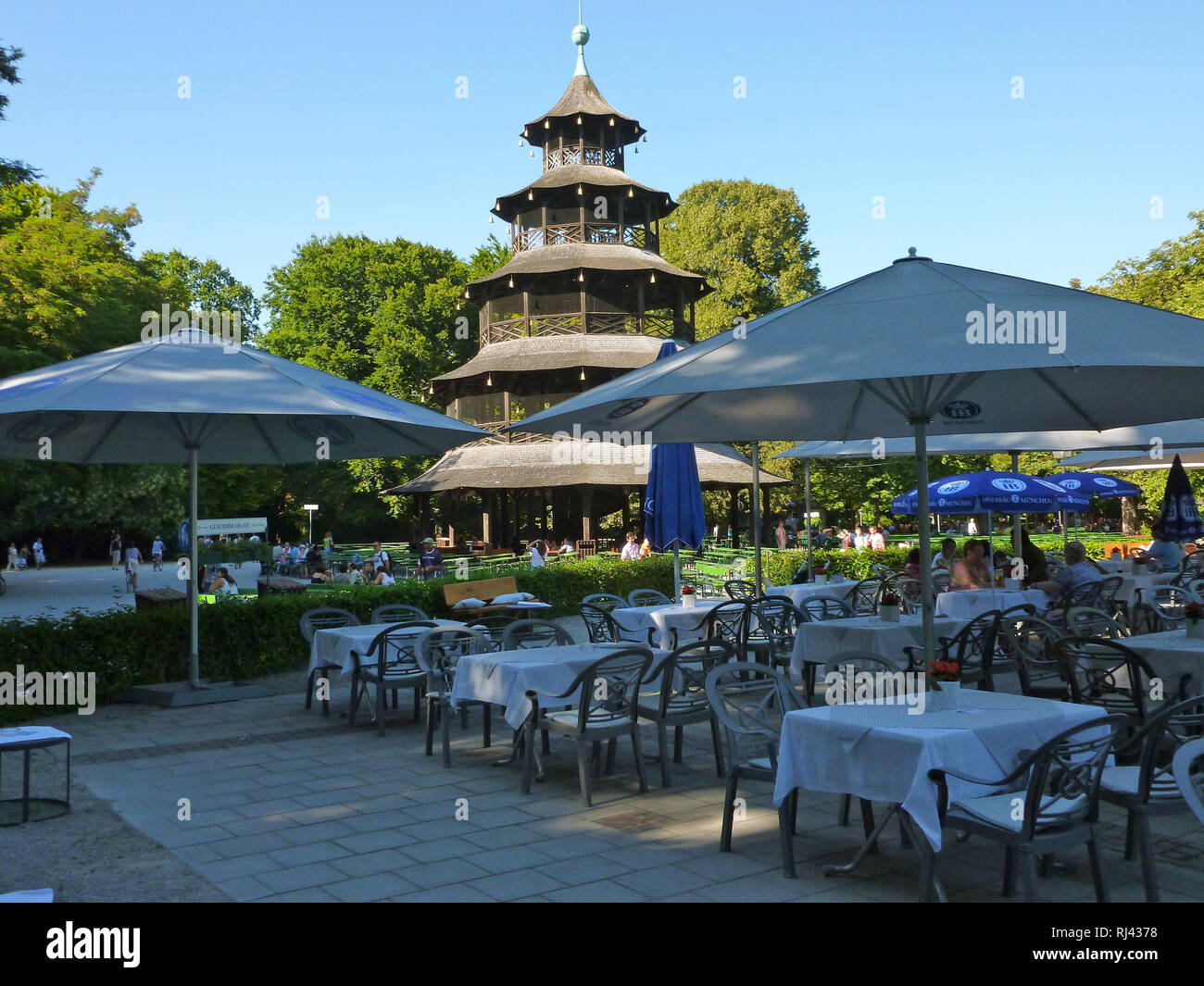 Chinesischer turm hires stock photography and images Alamy