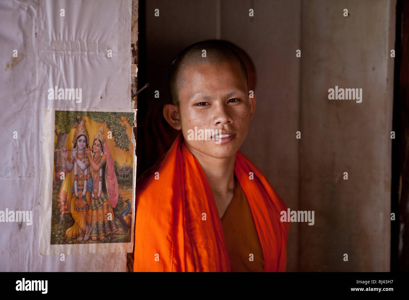 Kambodscha, Region Angkor, Kloster Wat Prasat Bakong, junger M?nch, Stock Photo