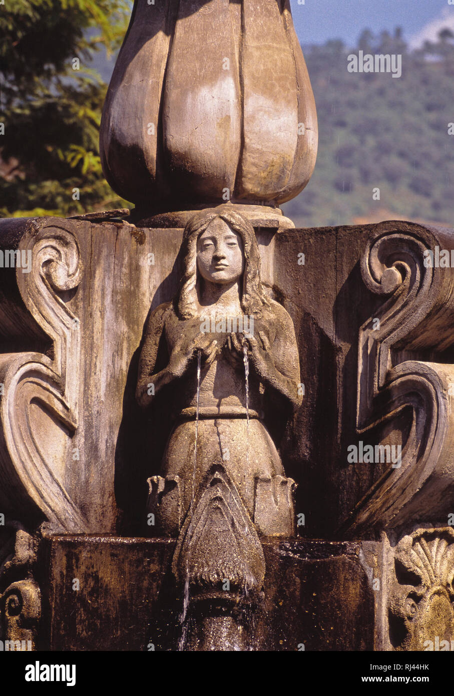 Fountain of the Sirens, Fuente de las Sirenas, Plaza de Armas, Antigua