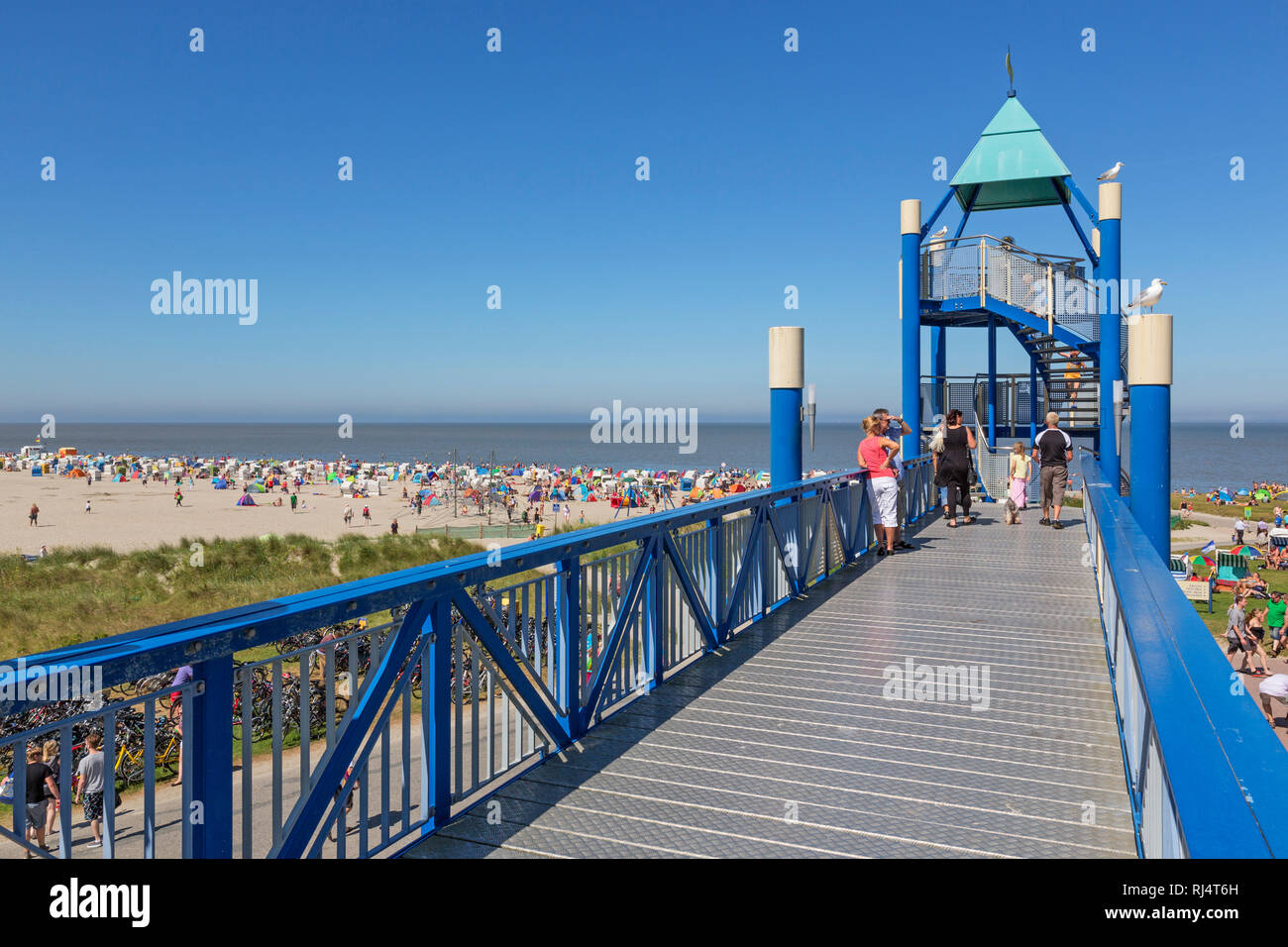 Fu G Ngerbr Cke Zum Aussichtsturm Haus Des Gastes Norddeich