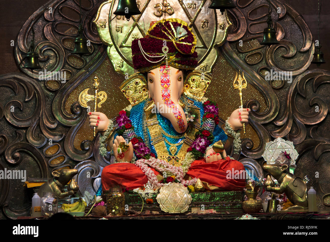 Babu genu ganpati hi-res stock photography and images - Alamy