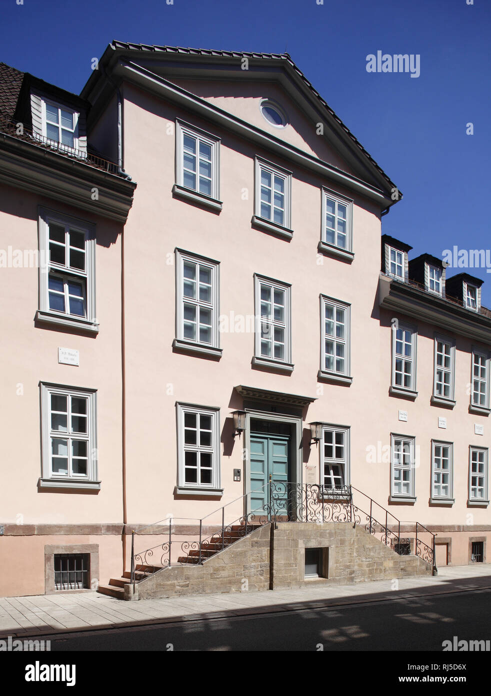 Goettingen :  Historisches Haus der Sparkasse Stock Photo