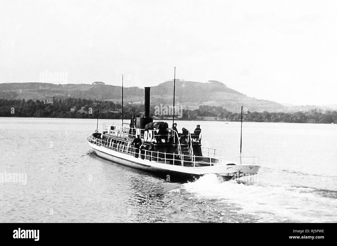 Steamer leaving Waterhead, Lake District Stock Photo Alamy