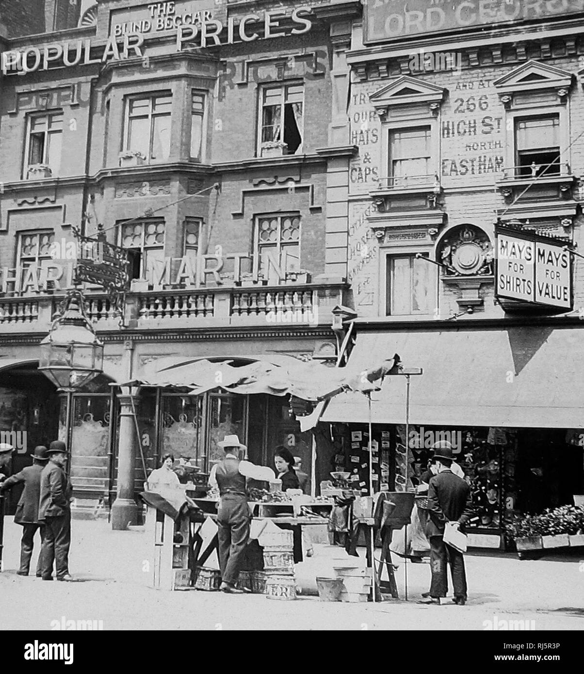 Victorian london pub hi-res stock photography and images - Alamy