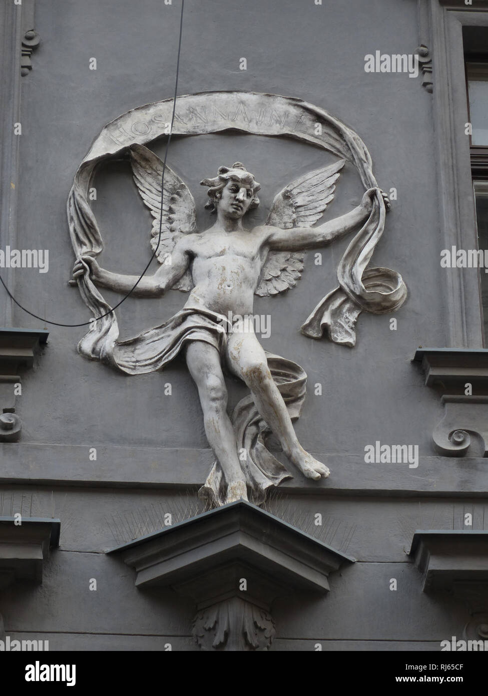 Sculpture winged angel on hi res stock photography and images Alamy