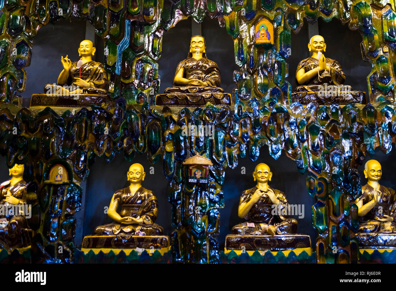Tibet, das Kloster Ganden, Buddhafiguren Stock Photo