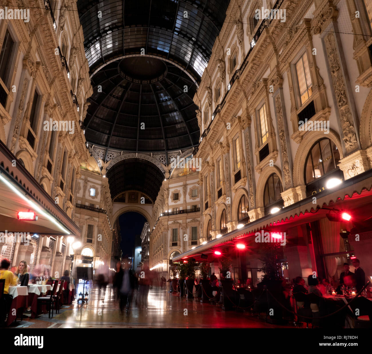 Galleria vittorio emanuele ll hi-res stock photography and images - Alamy