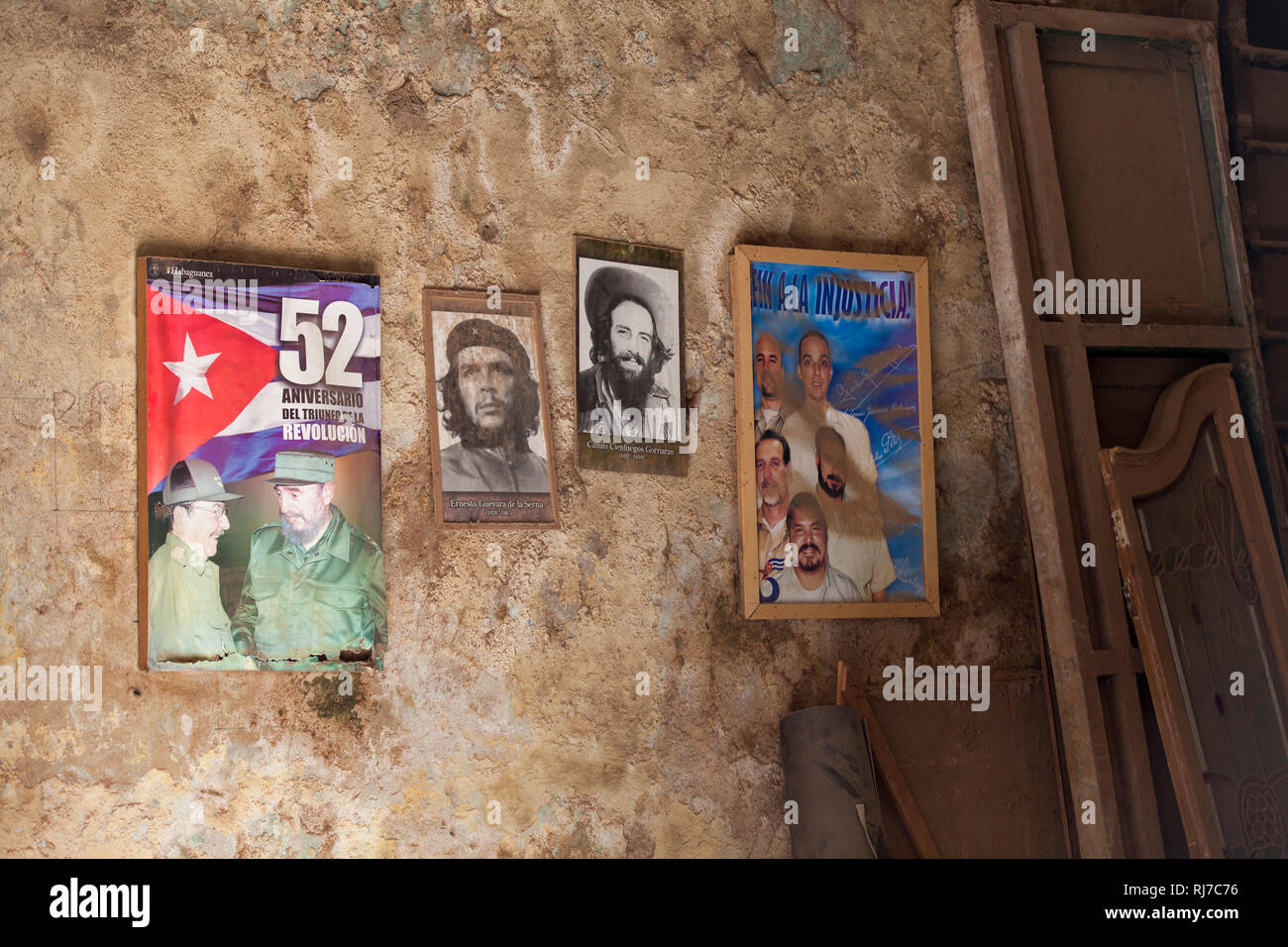Karibik, Kuba, Cuba, Havanna, La Habana, Bilder mit Revolutionsführern Stock Photo