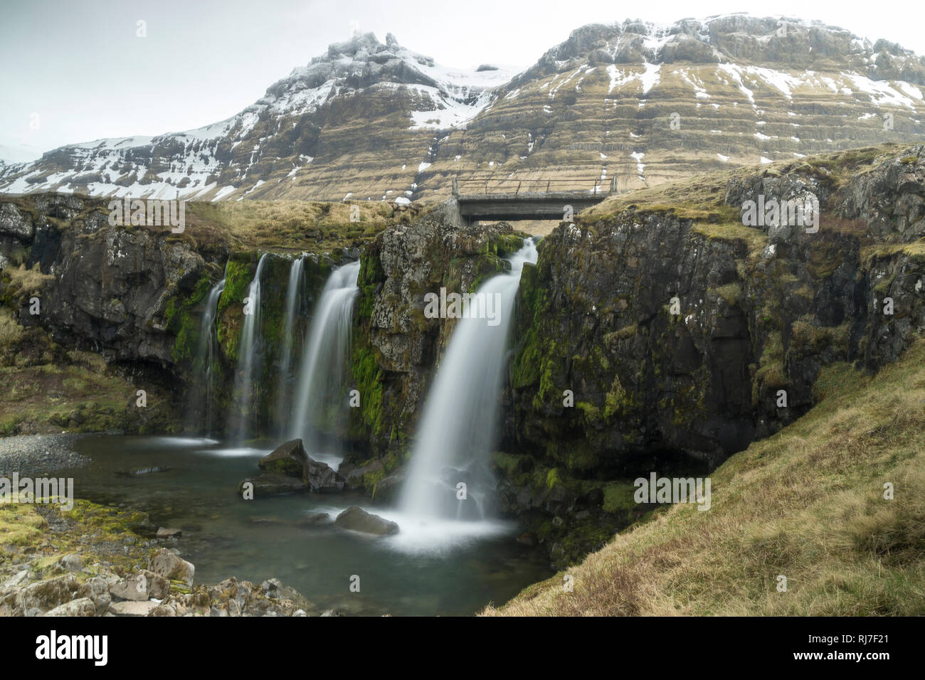 Nordeuropa, Island, Snaefellsnes, Blick auf den Kirkjufellsfoss Stock Photo